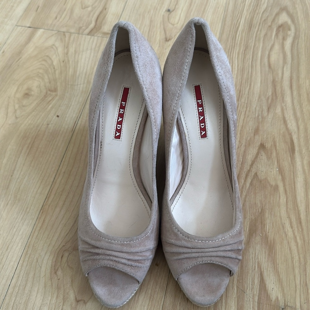 Prada suede  Platform 39 never used